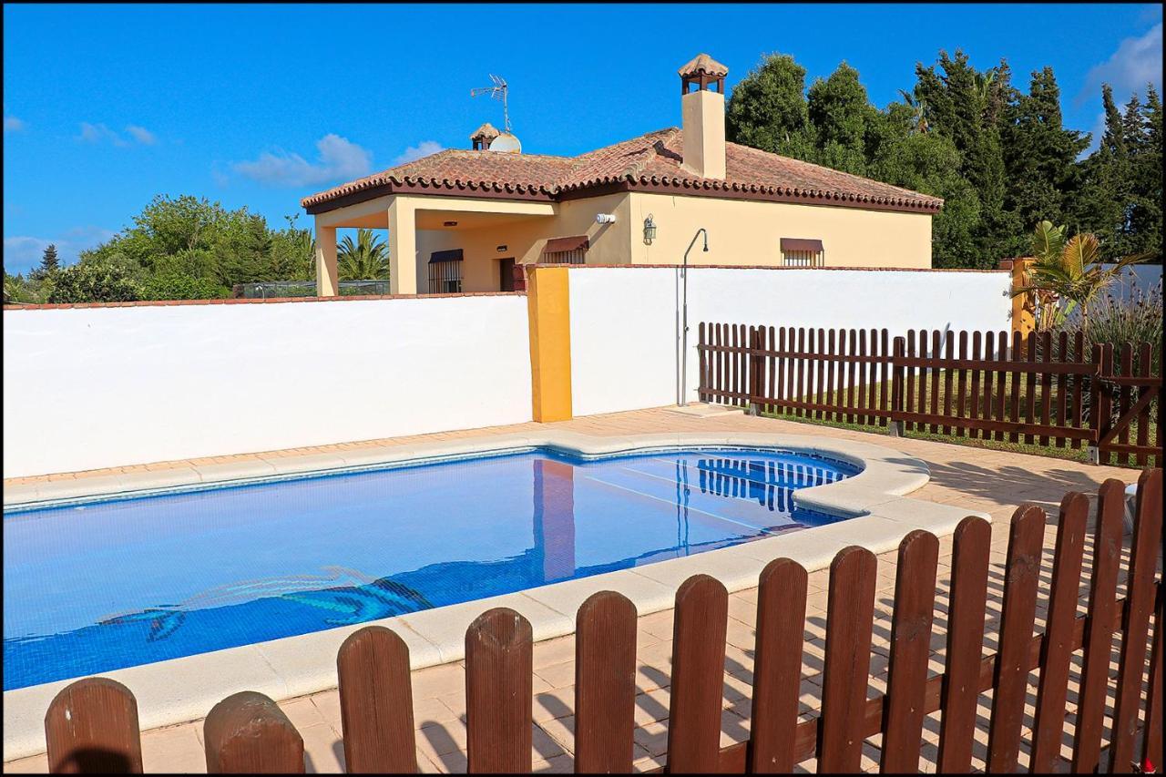 Chalet Con Piscina Privada Коніль-де-ла-Фронтера Екстер'єр фото